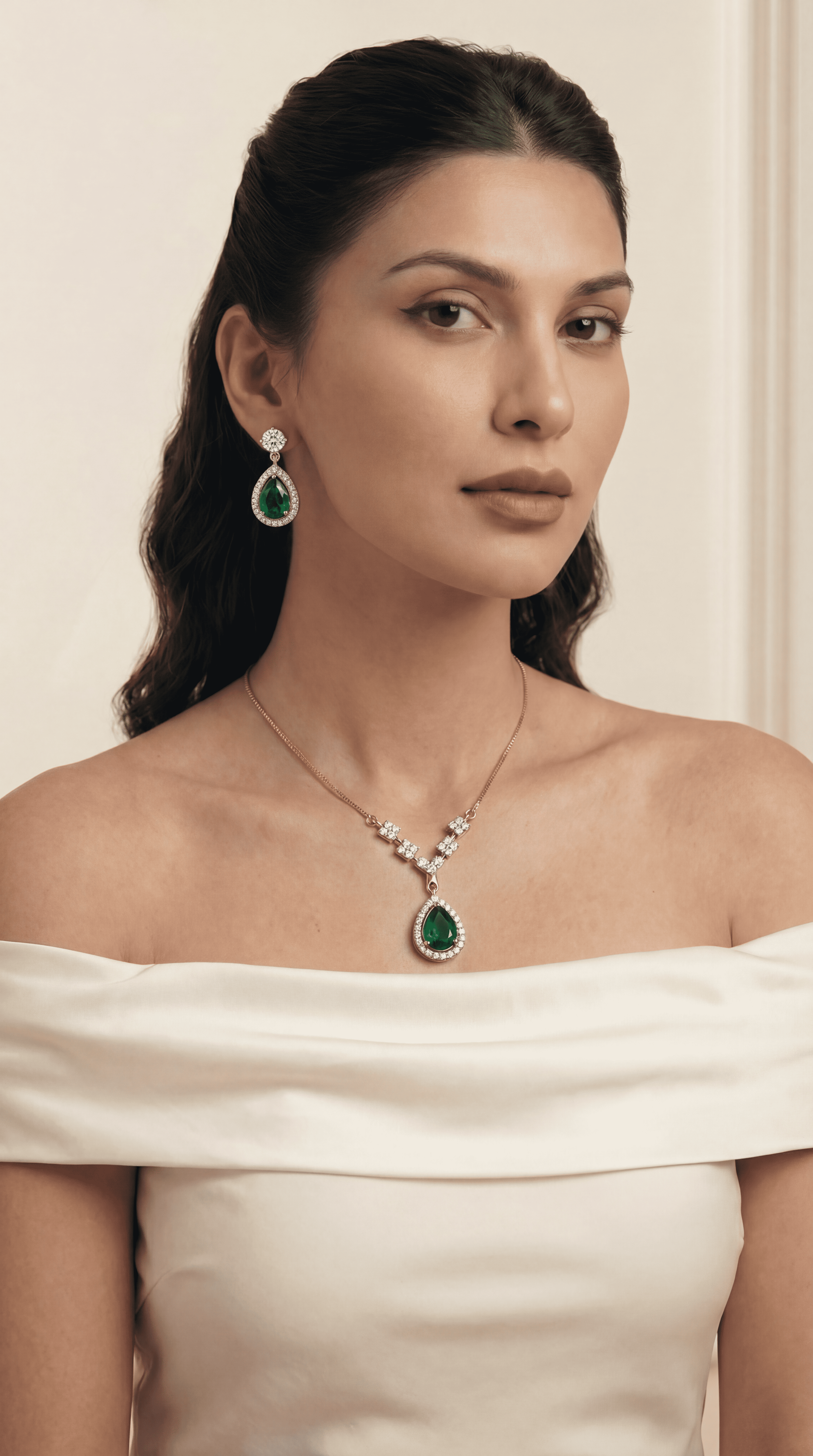 Emerald Dynasty Statement Pendant Set