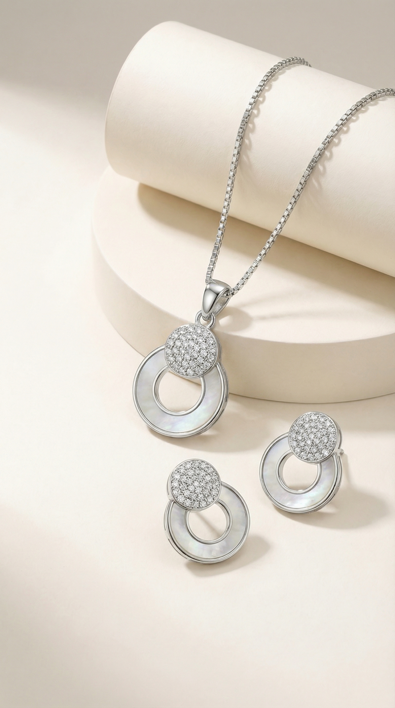 Luna Drop Pendant Set