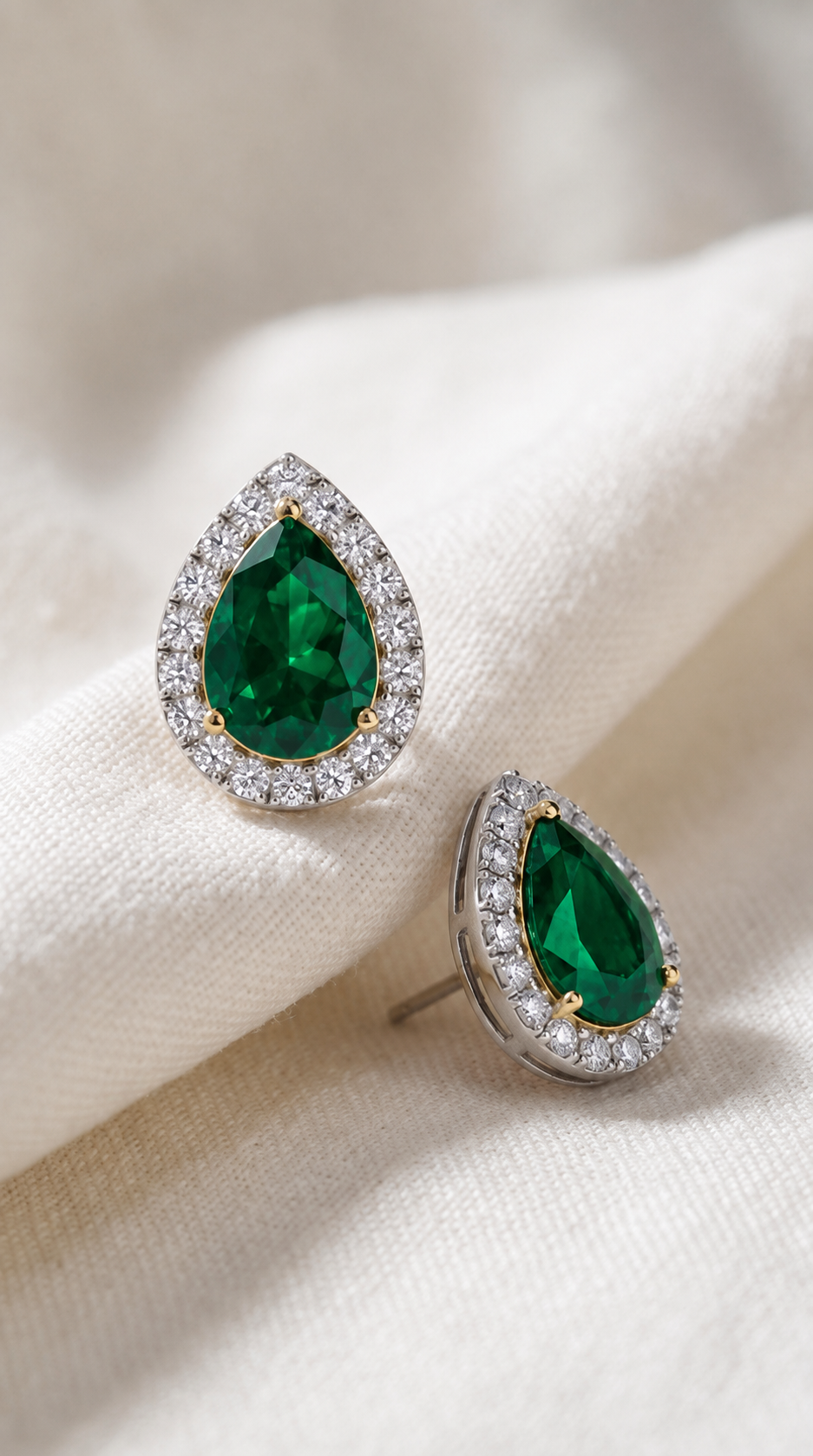 Enchanted Emerald Halo Studs