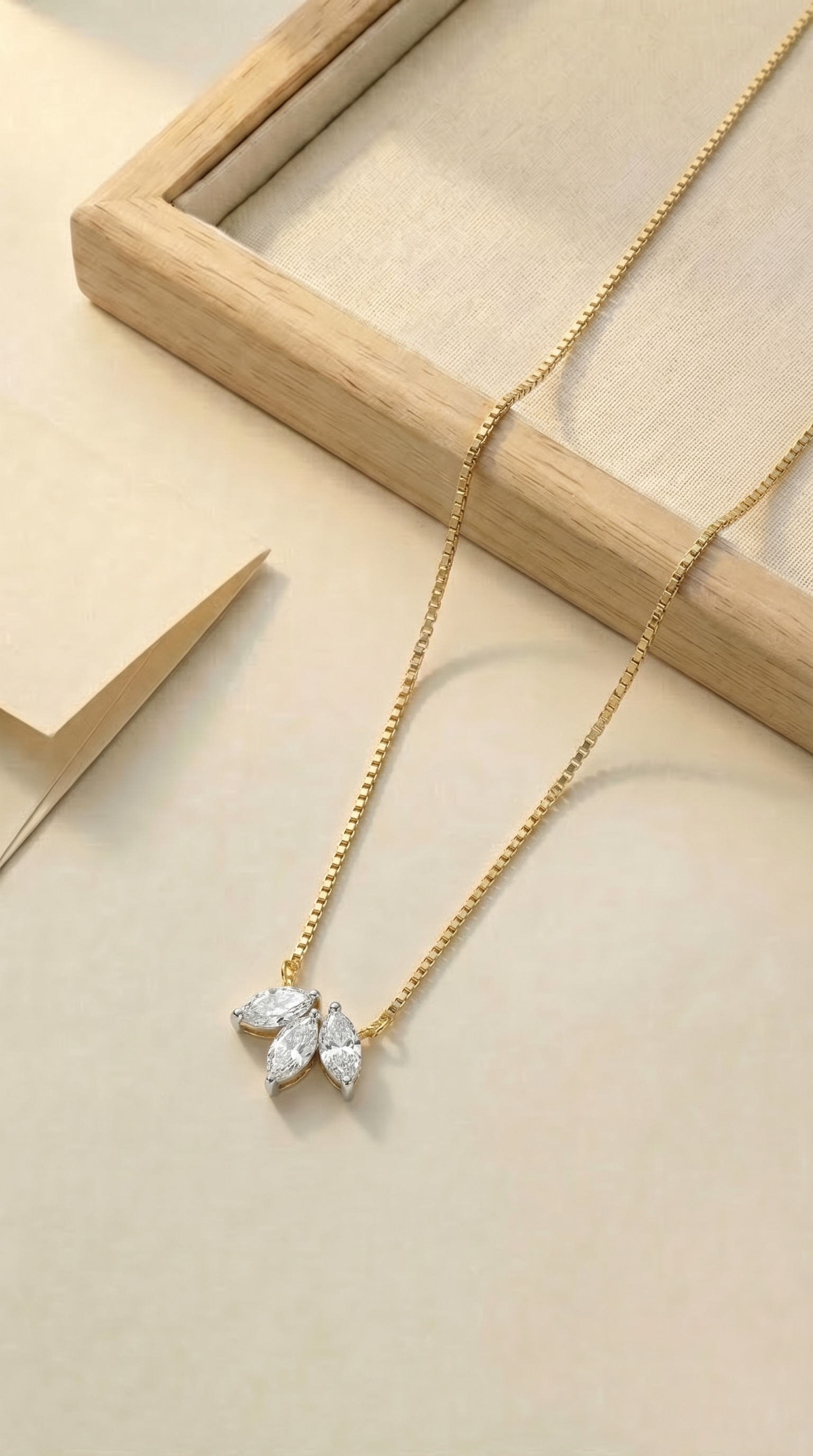 Petal Arc Necklace