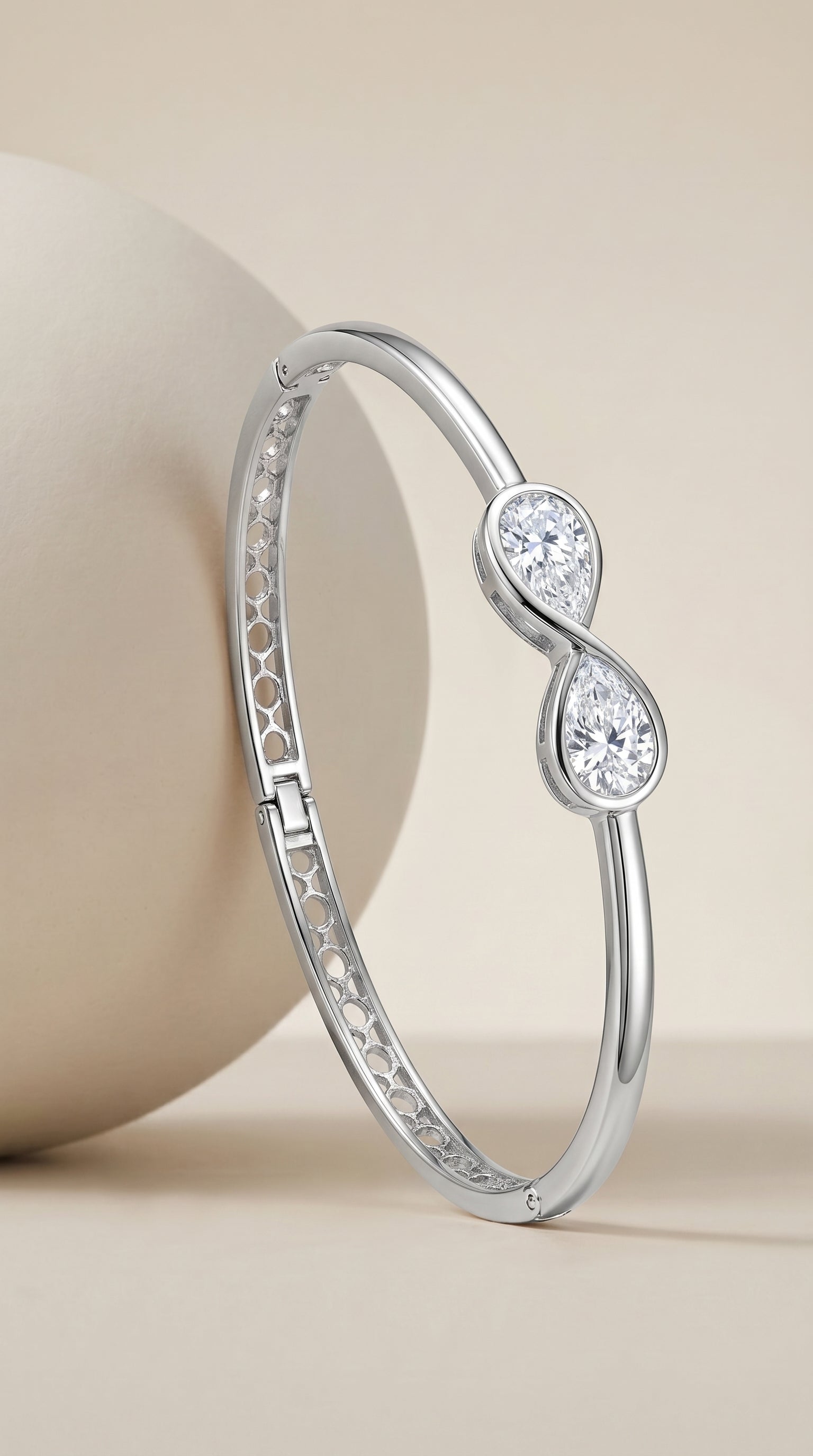 Infinite Sparkle Bracelet