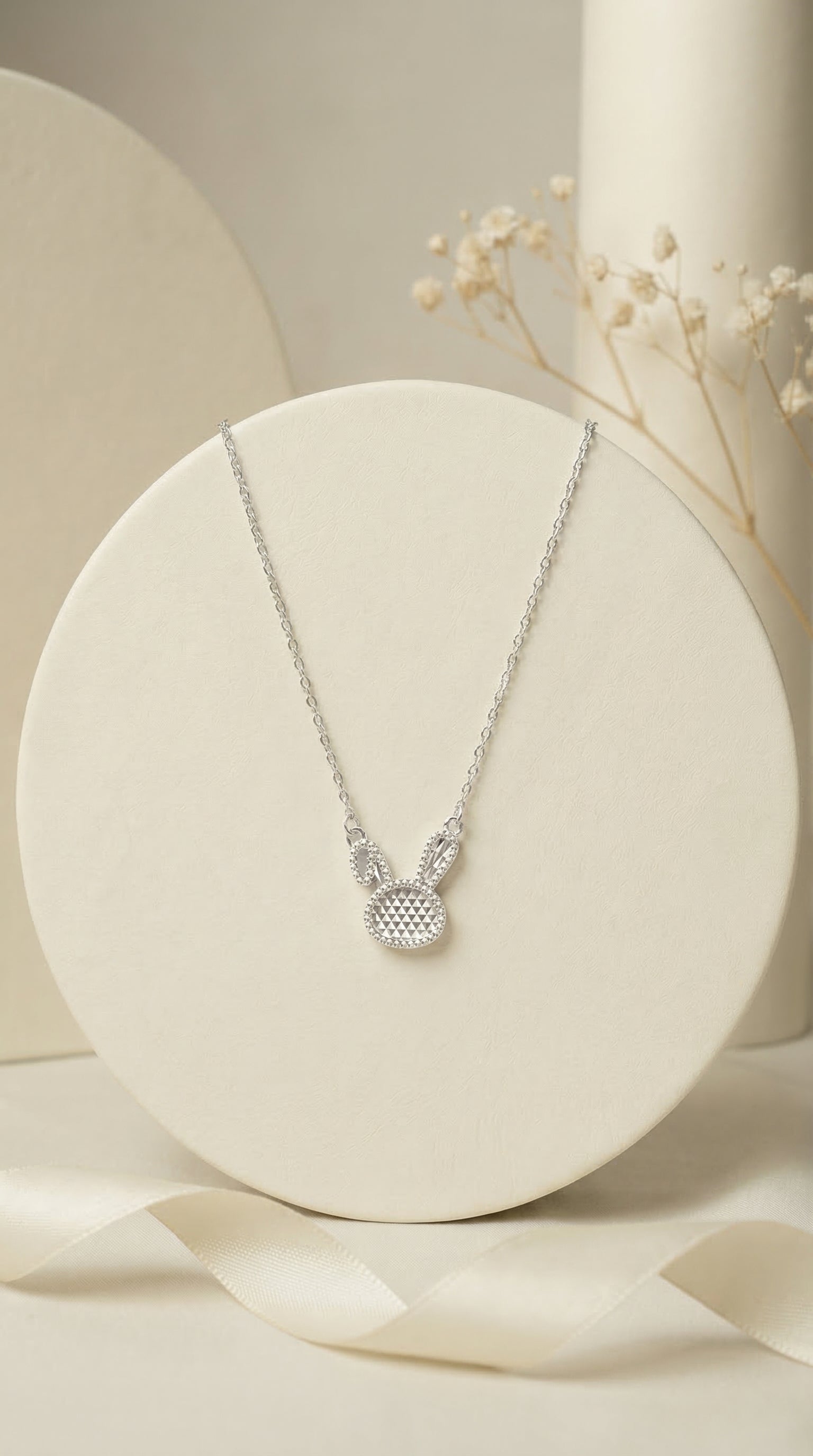 Hi Bunny! Necklace
