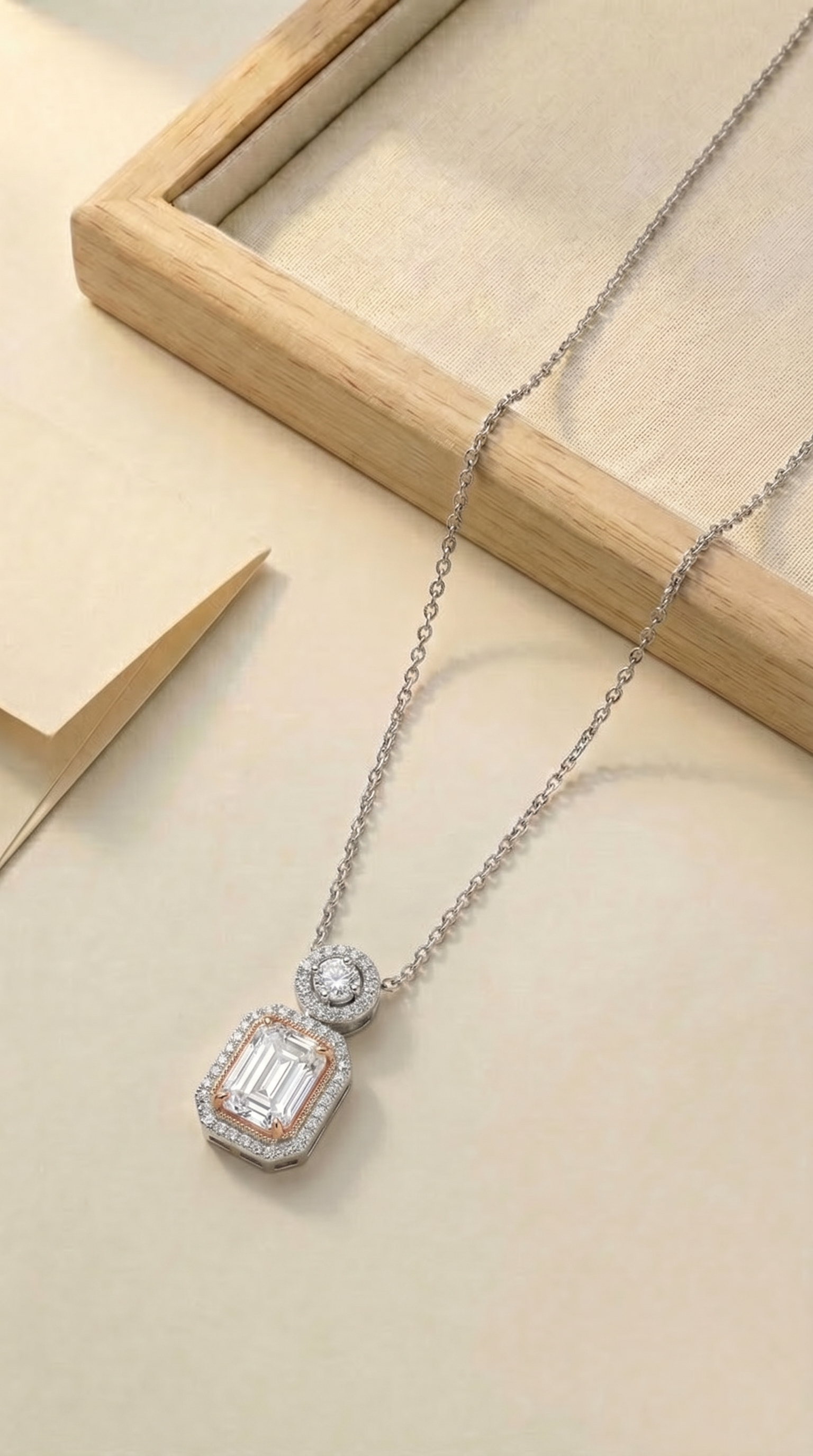 Timeless Frame Necklace