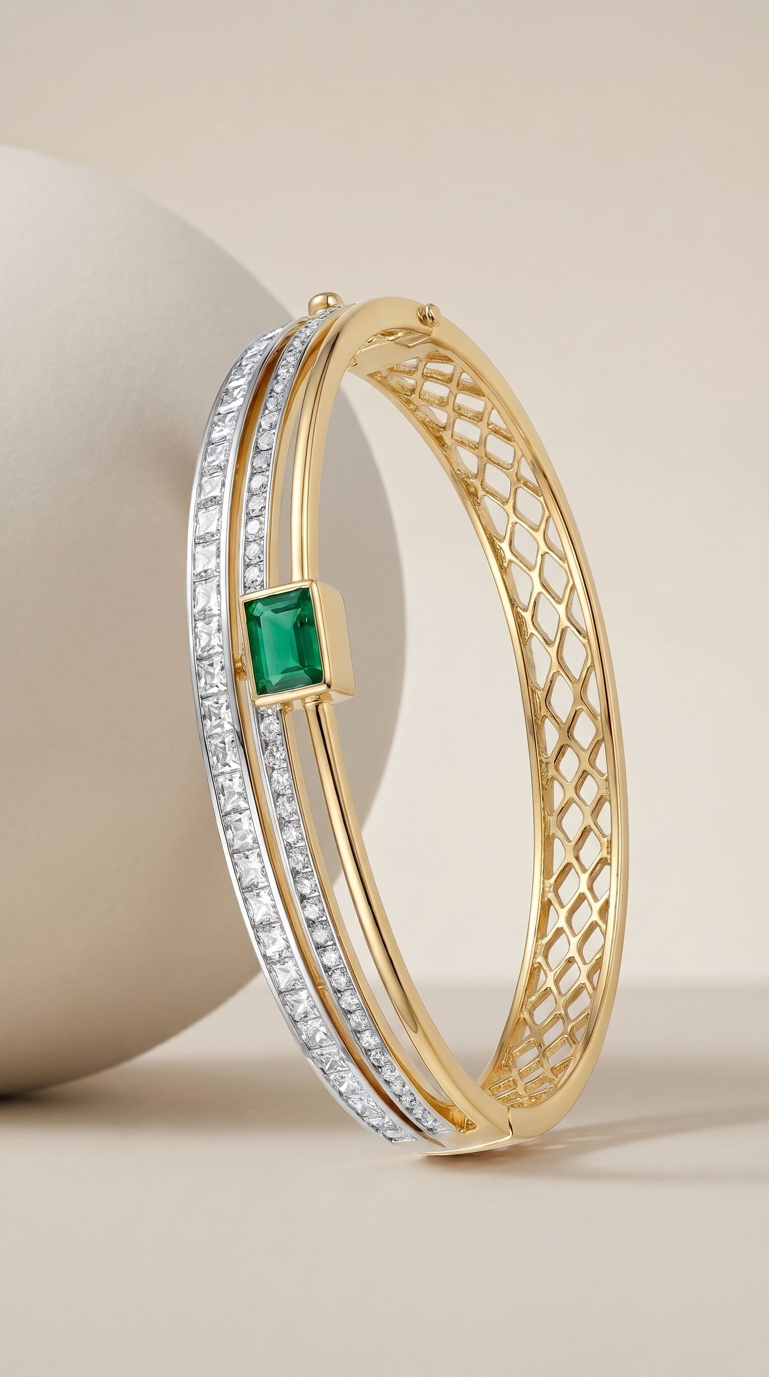 Lush Emerald Love Bracelet