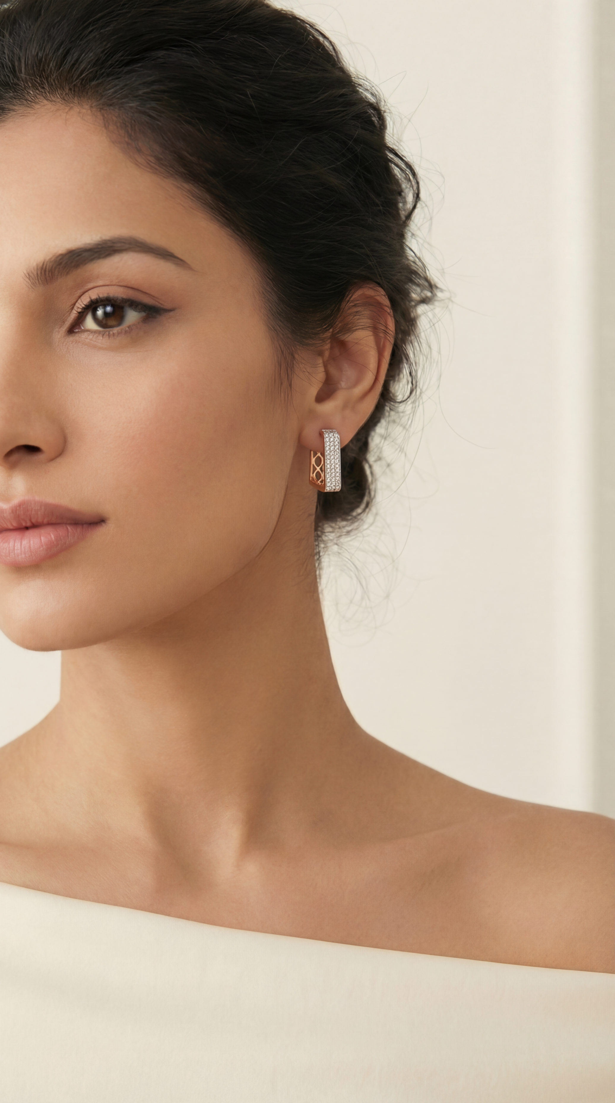 Sculpted Line Hoop Earrings
