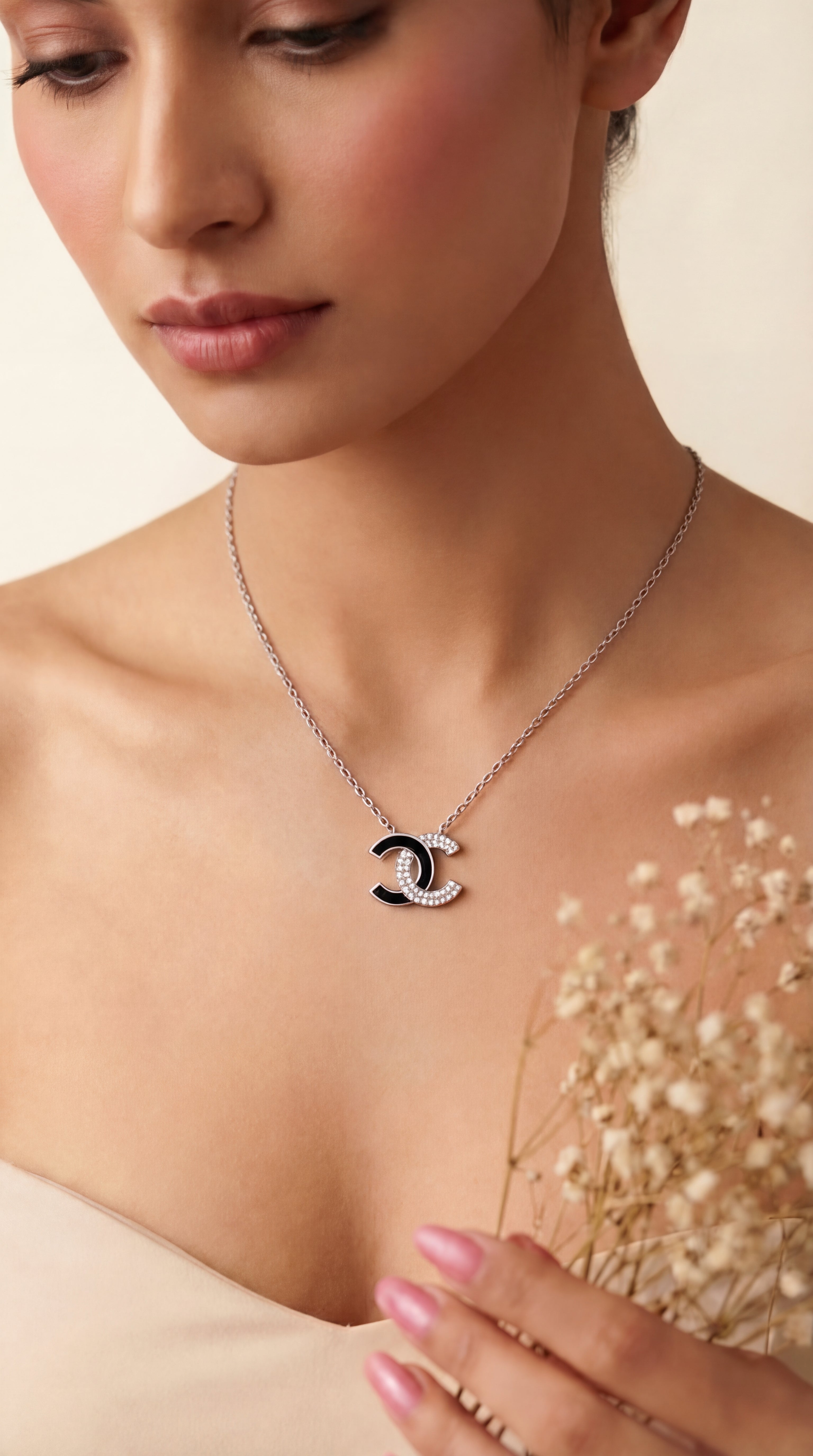 Iconic Coco Necklace